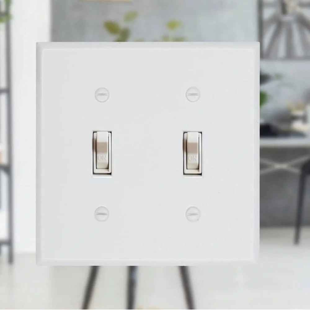 Leviton Jumbo Wall Outlet Plate Cover
